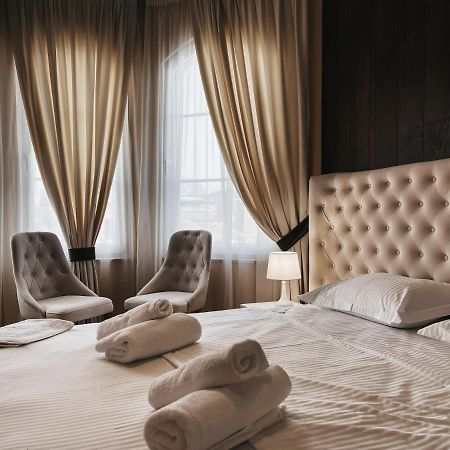 Amansar Boutique Hotel تيرانا المظهر الخارجي الصورة