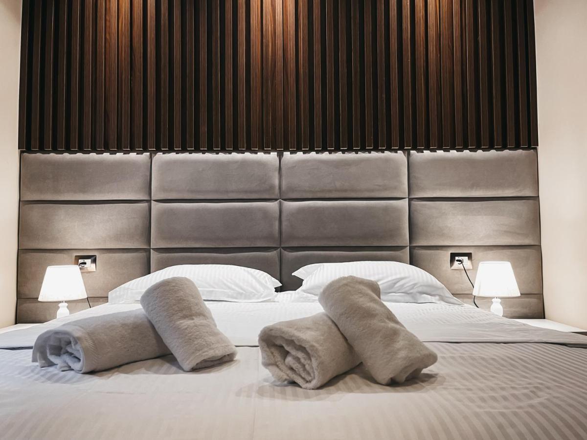 Amansar Boutique Hotel تيرانا المظهر الخارجي الصورة