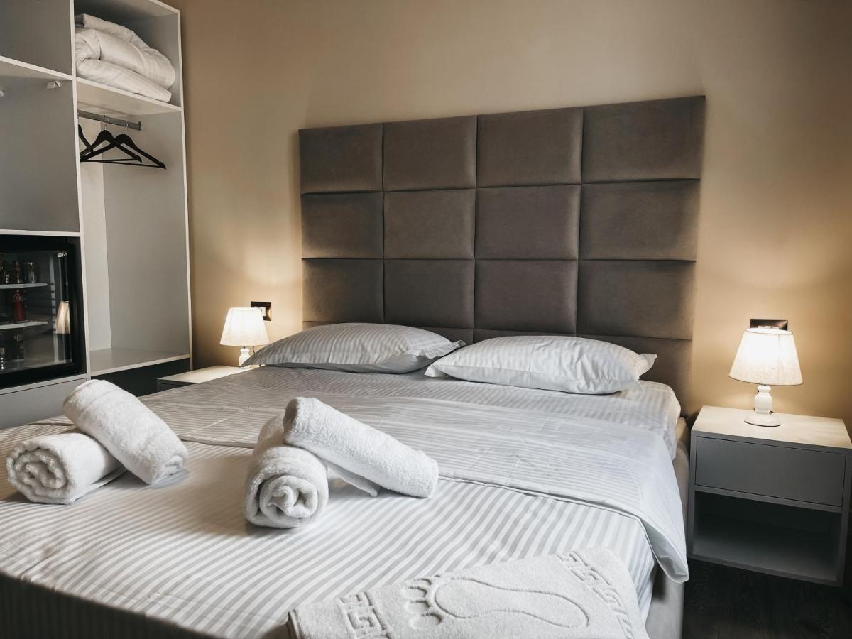 Amansar Boutique Hotel تيرانا المظهر الخارجي الصورة