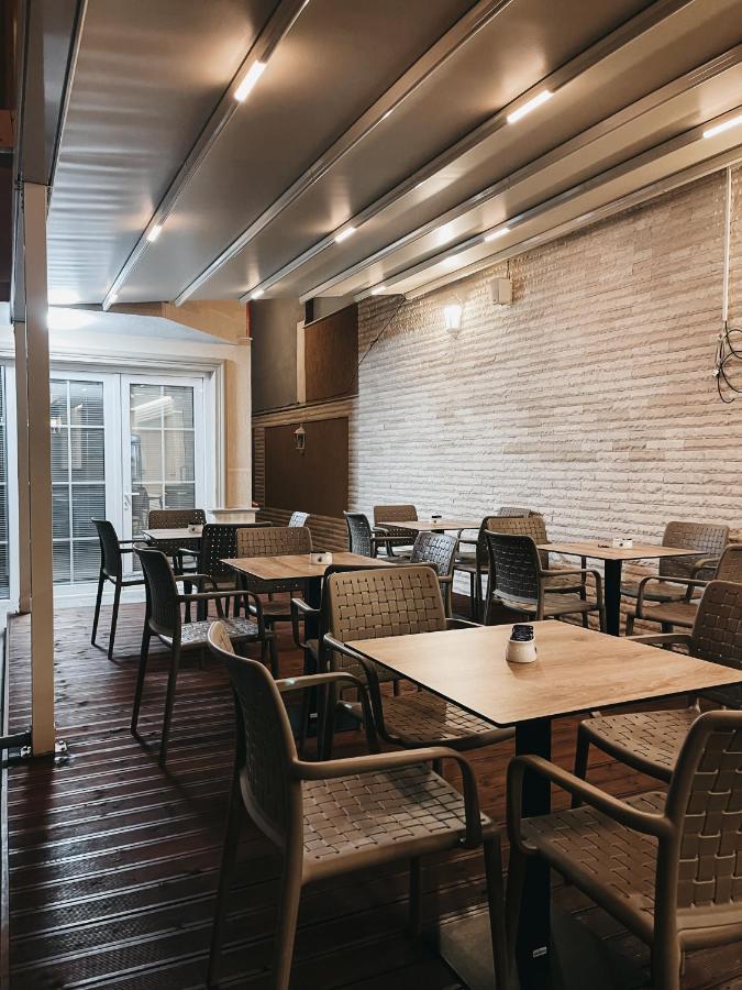 Amansar Boutique Hotel تيرانا المظهر الخارجي الصورة