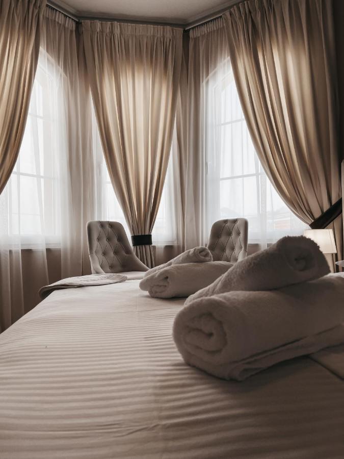 Amansar Boutique Hotel تيرانا المظهر الخارجي الصورة