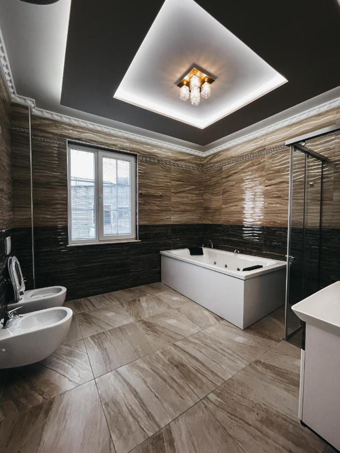 Amansar Boutique Hotel تيرانا المظهر الخارجي الصورة